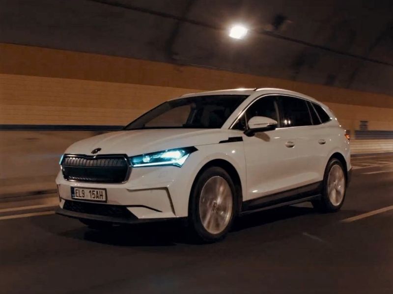 title image of First official driving video of Skoda Enyaq