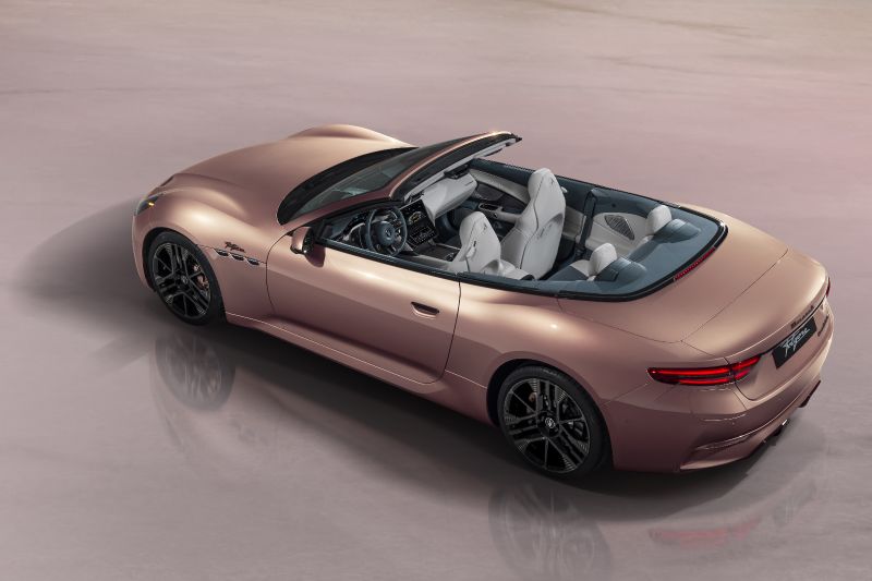 Maserati GranCabrio  0 - title image