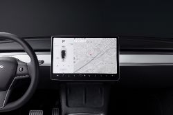 Tesla Model Y - touchscreen