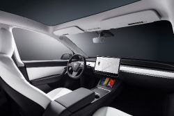 Tesla Model Y - interior