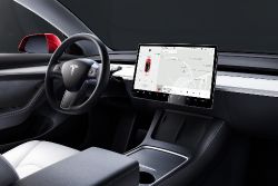 Tesla Model 3 - dashboard