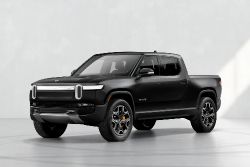 Rivian R1T - Midnight Black