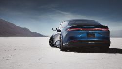 Lucid Air - Sapphire Salt Flats