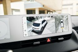 Hyundai Ioniq 5 - 360 camera display