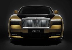 Rolls-Royce Spectre - front