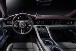 Porsche Taycan - dashboard