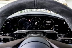 Porsche Taycan - instrument cluster