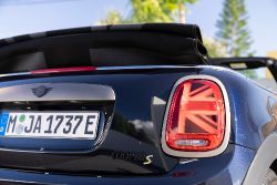 Mini Cooper SE Convertible - rear