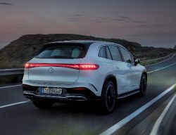 Mercedes-Benz EQS SUV - rear 580 4MATIC