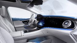 Mercedes-Benz EQE - Interior Hyperscreen