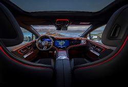 Mercedes-Benz EQE - Interior Hyperscreen