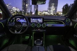 Mercedes-Benz EQB - Interior