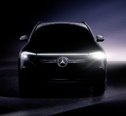 Mercedes-Benz EQA - front