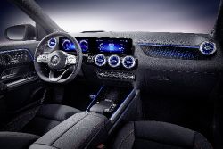 Mercedes-Benz EQA - Interior