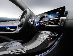 Mercedes-Benz EQC - Interior