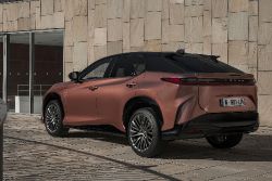 Lexus RZ - 450e Sonic Copper Bitone