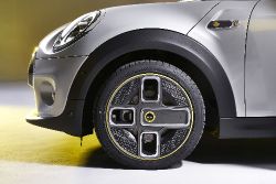 Mini Cooper SE - Rim