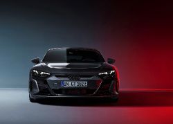 Audi e-tron GT - RS front