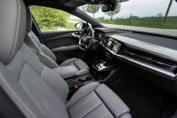 Audi Q4 e-tron - Interior