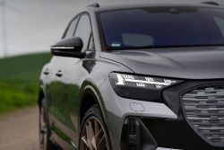 Audi Q4 e-tron - front