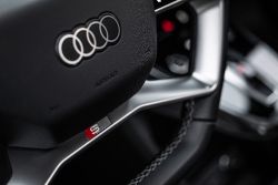 Audi Q4 e-tron Sportback - Interior