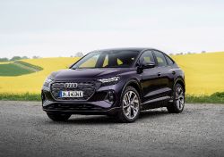 Audi Q4 e-tron Sportback - front