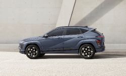 Hyundai Kona Electric - side