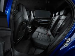 Audi Q8 e-tron Sportback - Interior back seats