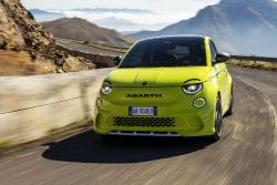 Abarth 500e - Image 6 from the photo gallery