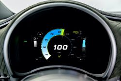 Abarth 500e - interior instrument cluster