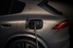Maserati Grecale - charging port
