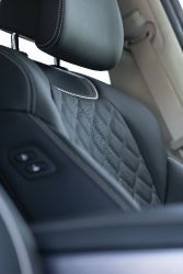 Genesis GV70 - Interior seat