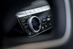 Genesis G80 Electrified - Interior