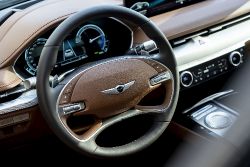 Genesis G80 Electrified - Interior