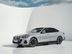 BMW i5 - Image 9 from the photo gallery