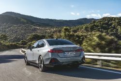 BMW i5 - rear