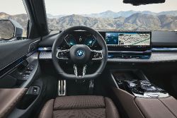 BMW i5 - Interior