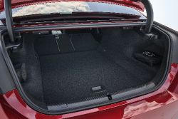 BMW i5 - boot / trunk