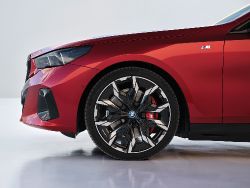 BMW i5 - M60 xDrive 21 rim