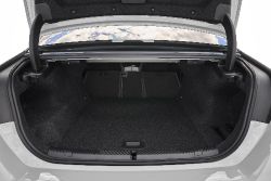 BMW i5 - boot / trunk