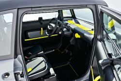 Opel Rocks Electric - interior