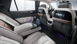 Hongqi E-HS9 - interior seats