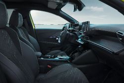 Peugeot e-208 - interior