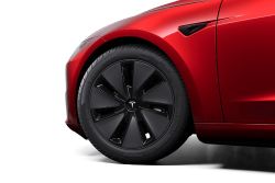 Tesla Model 3 - 18 rim Photon