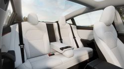 Tesla Model 3 - Interior rear seats