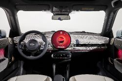 Mini Cooper - interior dashboard