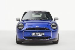 Mini Cooper - front