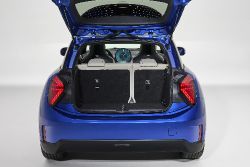 Mini Cooper - boot / trunk