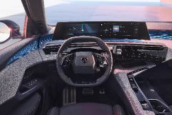 Peugeot E-3008 - interior dashboard