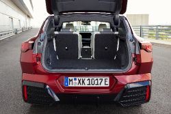 BMW iX2 - trunk / boot